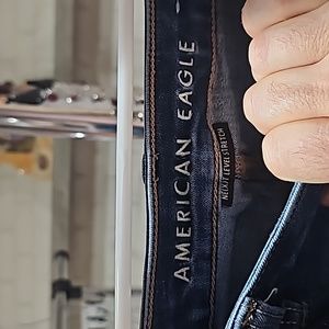 Woman's American Eagle Next Level Stretch size 6 regular